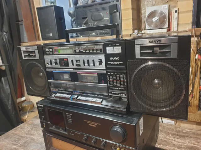 SANYO Model C 55
