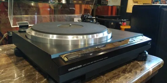 ONKYO Integra CP-1055F