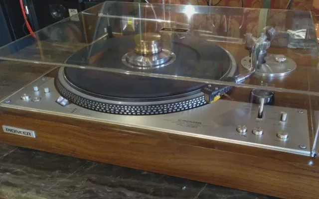 PIONEER PL-530