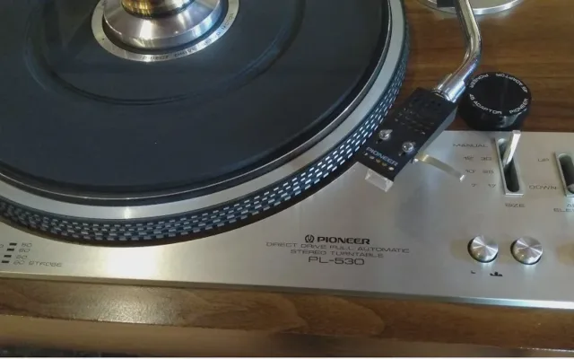 PIONEER PL-530