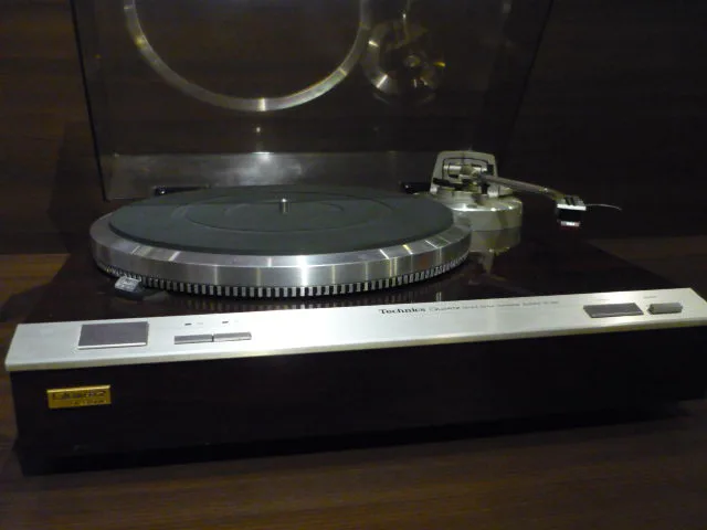 Technics SL-M1
