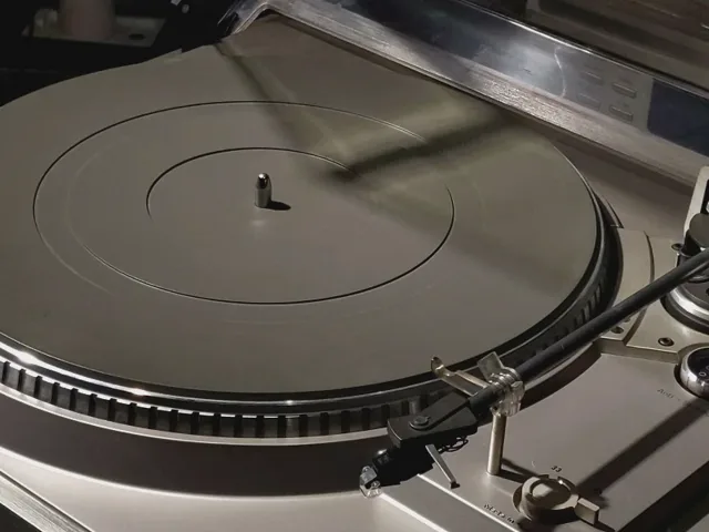 DUAL CS 728