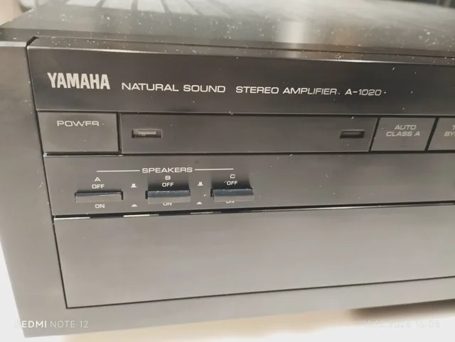 YAMAHA A-1020