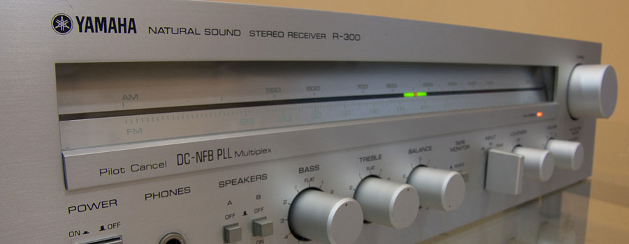Yamaha Stereo Receiver R-300