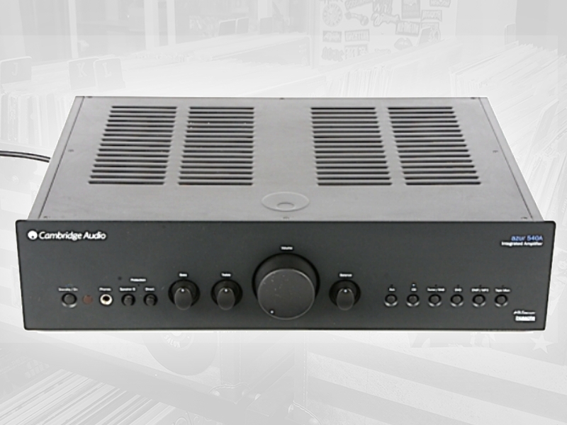 Cambridge_audio_azur_540a-0